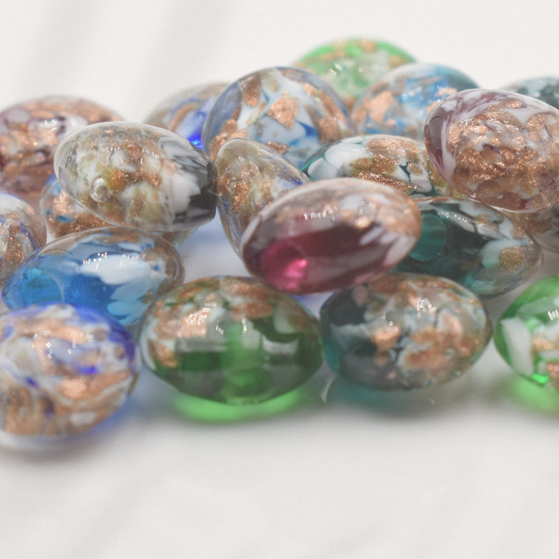 Sammlung handgefertigter Murano-Glasperlen
